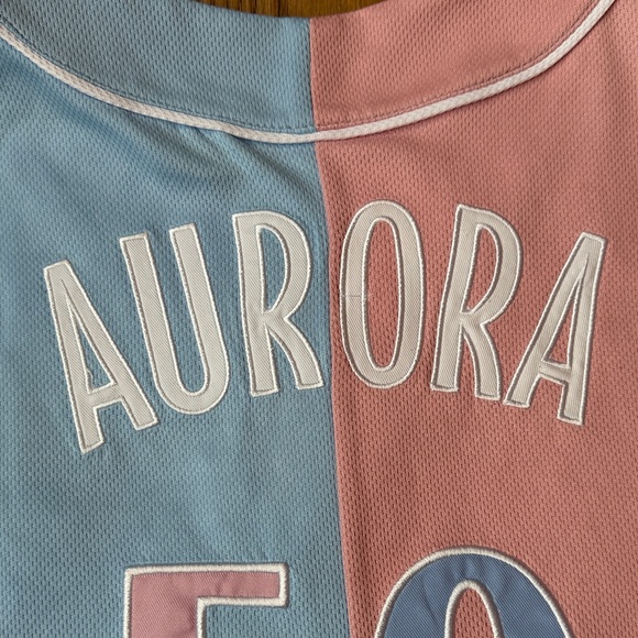 Walt Disney World Aurora Baseball Jersey Pink Blue White Size XS - Picture 10 of 12